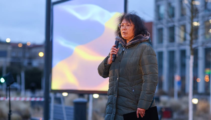 Uroczystości w czwarą rocznicę wybuchu wojny w Ukrainie, na Pl. Nowy Targ we Wrocławiu