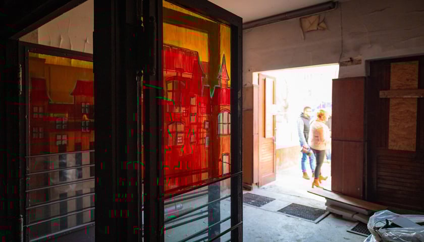 Powiększ obraz: Dawne kino Lw&oacute;w - tak wygląda dziś w środku