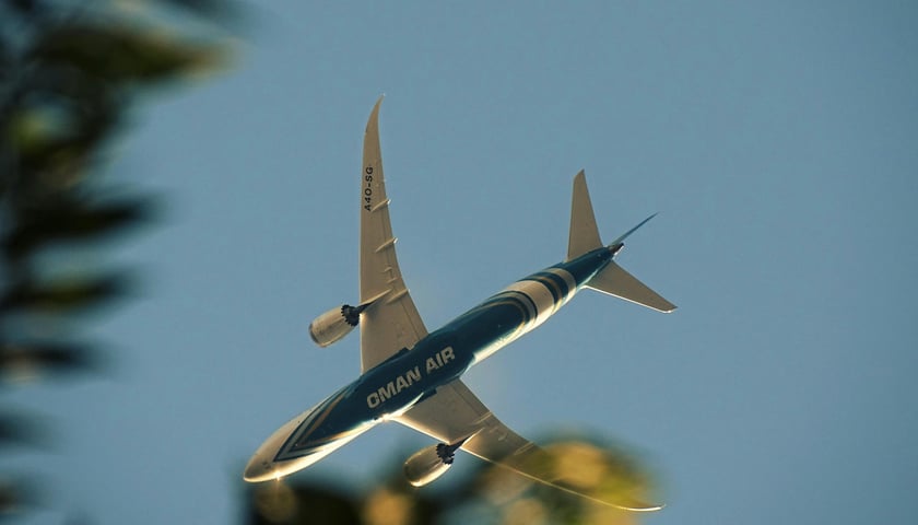 Powiększ obraz: <p>Itaka, ze względu na konflikt na Bliskim Wchodzie, odwołała trzy loty do Omanu</p>