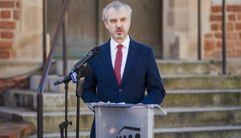 Powiększ obraz: <p class="MsoNormal">Obchody rocznicy I Kongresu Polak&oacute;w w Niemczech przy kościele św. Marcina na Ostrowie Tumskim</p>