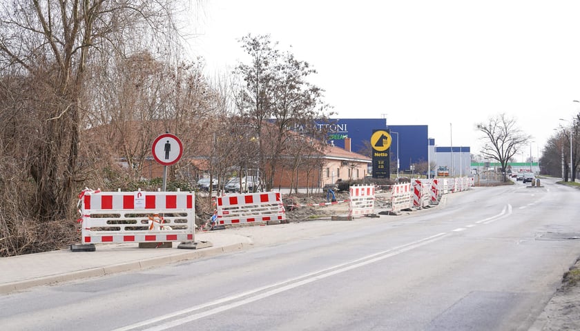 Remont nawierzchni ulicy Kiełczowskiej, prace przygotowawcze. 10.03.2026