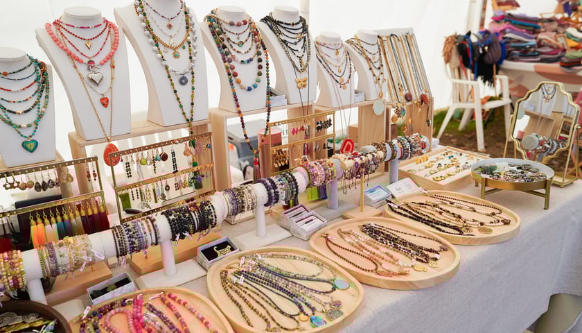 Powiększ obraz: Dolnośląski Targ Rolny przy ul. Zwycięskiej we Wrocławiu, 14.03.2026