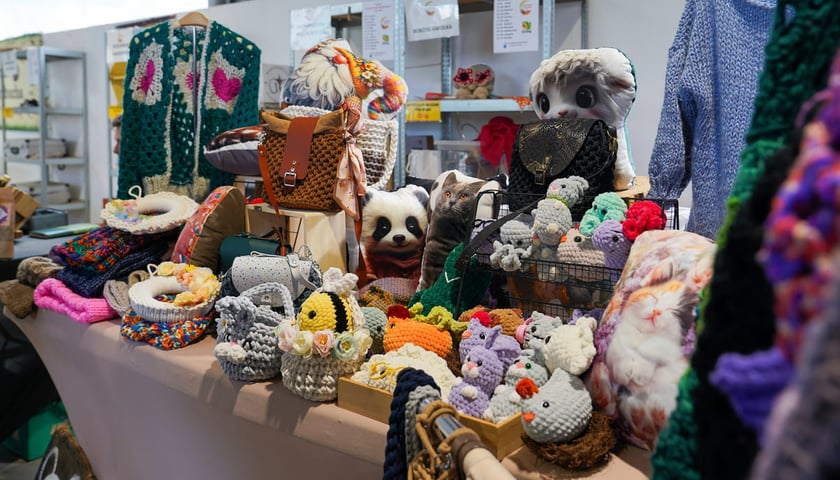 Powiększ obraz: Dolnośląski Targ Rolny przy ul. Zwycięskiej we Wrocławiu, 14.03.2026