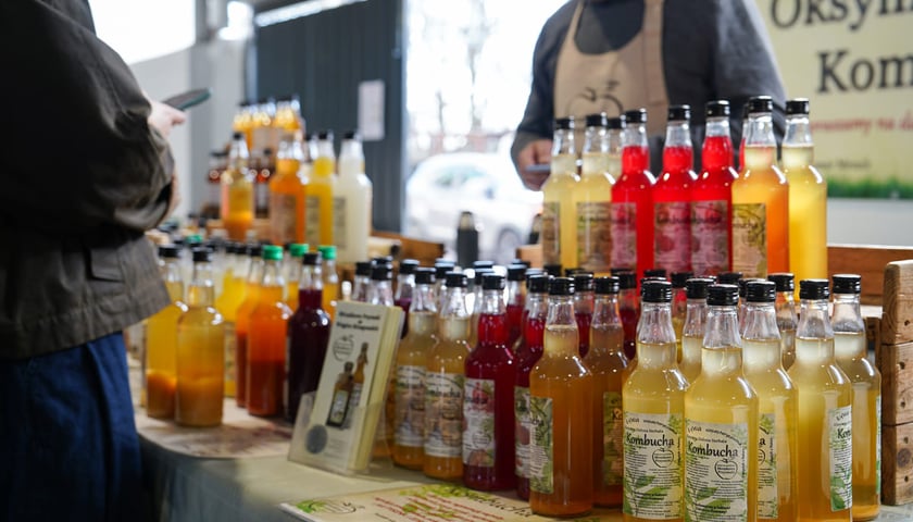 Powiększ obraz: Dolnośląski Targ Rolny przy ul. Zwycięskiej we Wrocławiu, 14.03.2026