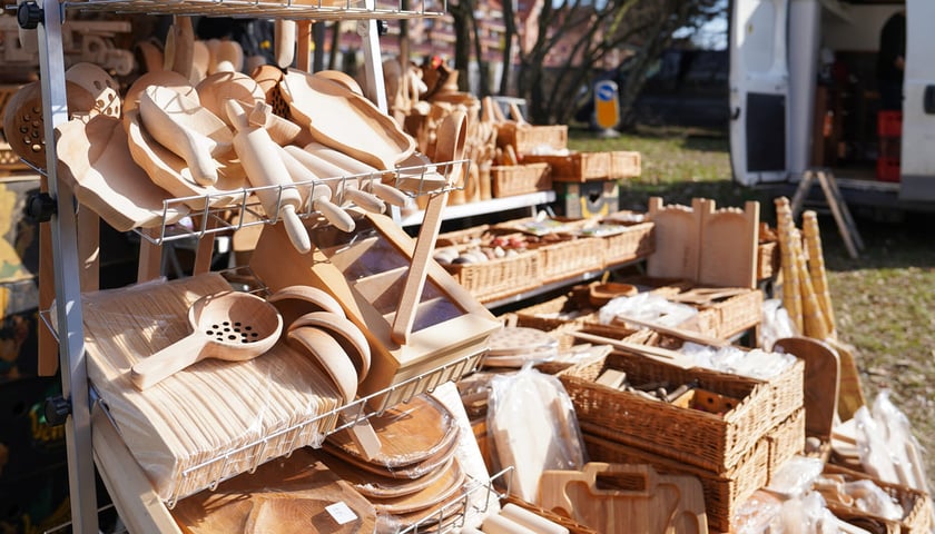 Powiększ obraz: Dolnośląski Targ Rolny przy ul. Zwycięskiej we Wrocławiu, 14.03.2026