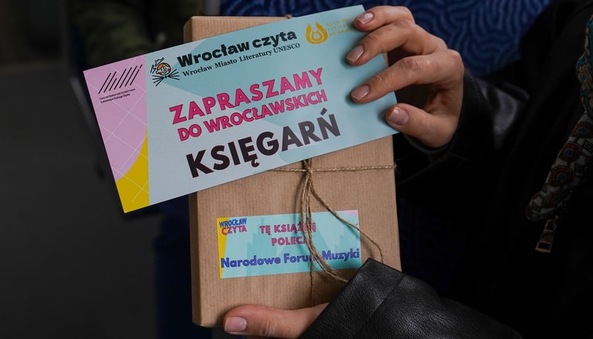 Powiększ obraz: Akcja „Wrocław czyta” - 15.03.2026 r.