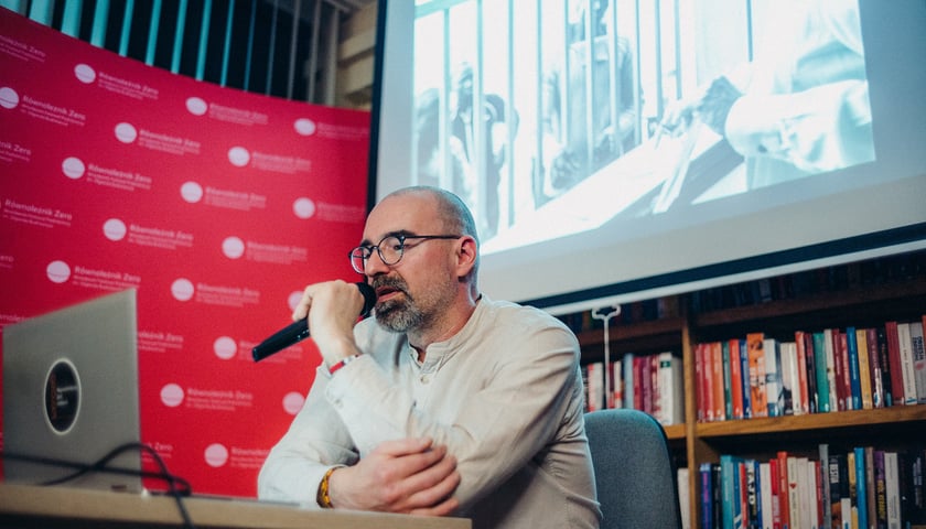 Festiwal Podr&oacute;żniczy R&oacute;wnoleżnik Zero - spotkanie z Mariuszem Śmiejkiem