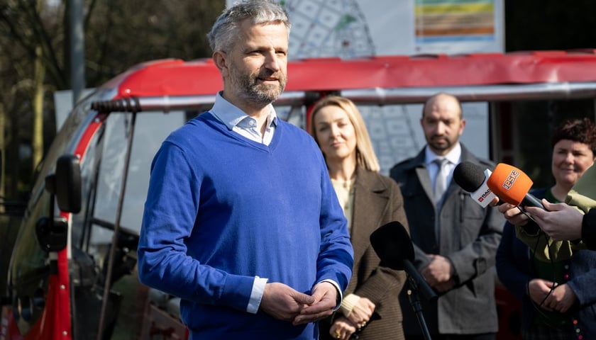 Powiększ obraz: Bartłomiej Świerczewski, zastępca dyrektora Departament Strategii i Zrównoważonego Rozwoju