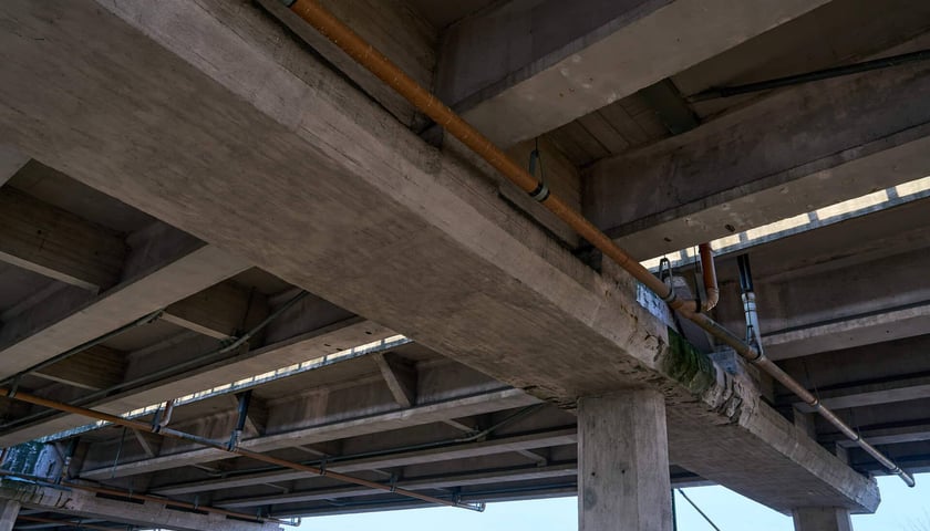 Powiększ obraz: Estakada na Alei Sobieskiego - zdjęcie ze stycznia tego roku