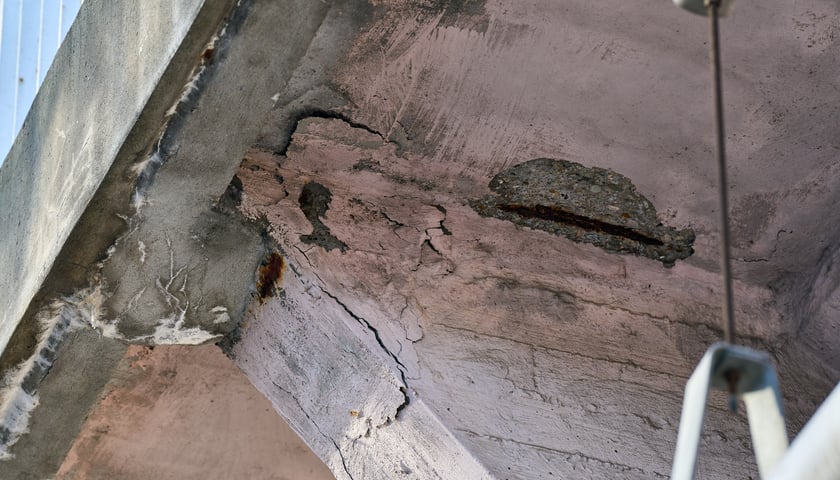 Powiększ obraz: Estakada na Alei Sobieskiego - zdjęcie ze stycznia tego roku