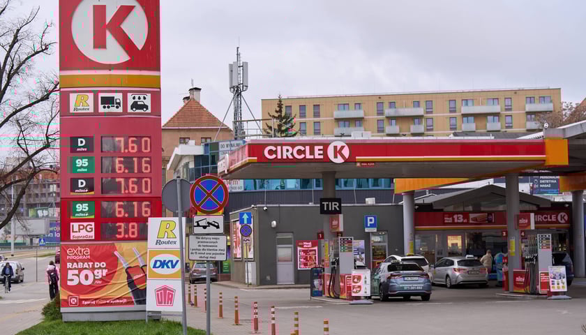 Powiększ obraz: Ceny paliw na wrocławskiej stacji we wtorek 31 marca 2026 roku