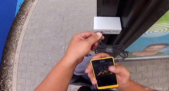 Charge Your Phone.. At A Bus Stop [LIST, VIDEO]
