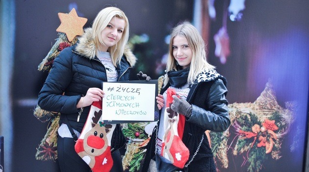 Share Christmas greetings with #życzę campaign