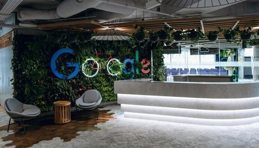 Google Wroclaw has an advisory & strategic team and looks for employees