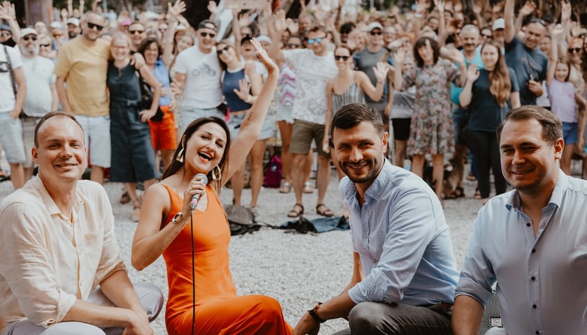 Na zdjęciu min. wokalistka Natalia Szczypuła podczas koncertu na Wyspie Daliowej w ramach Vertigo Summer Jazz Festival (zdjęcie ilustracyjne)