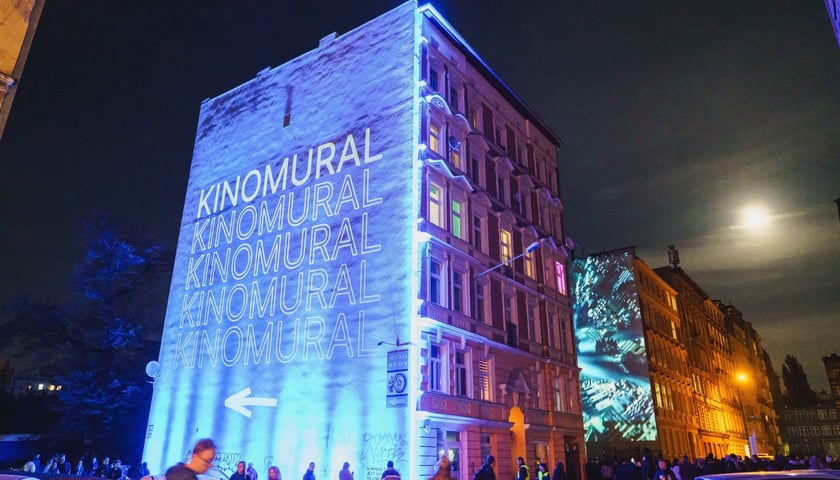 Kinomural 2024 na ścianach kamienic na Nadodrzu