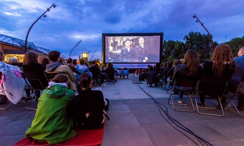Kino plenerowe – zobaczcie propozycje 