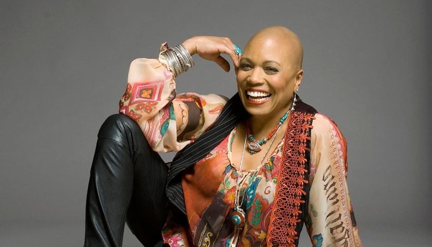 Dee Dee Bridgewater, genialna jazzowa wokalistka wystąpi podczas inauguracji Jazztopadu