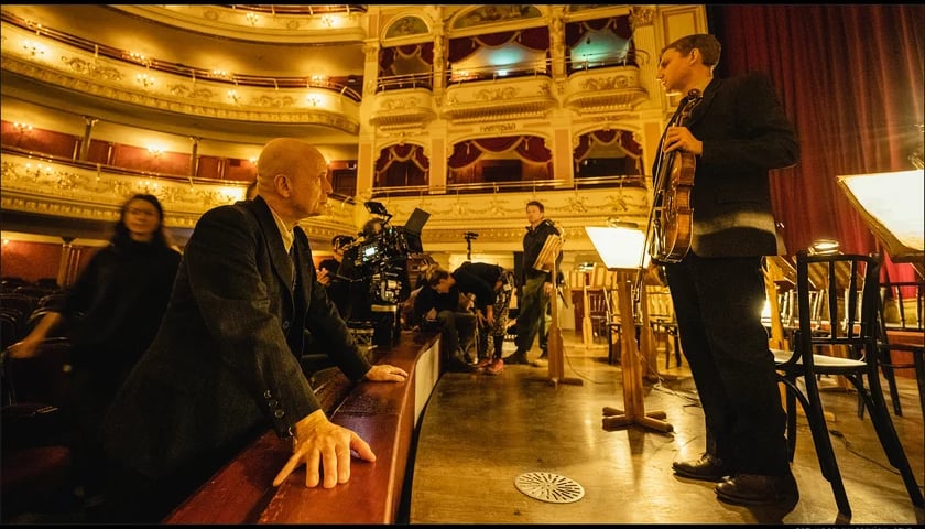Serial „Erynie” był kręcony m.in. we Wrocławiu. Na zdjęciu scena kręcona w Operze Wrocławskiej