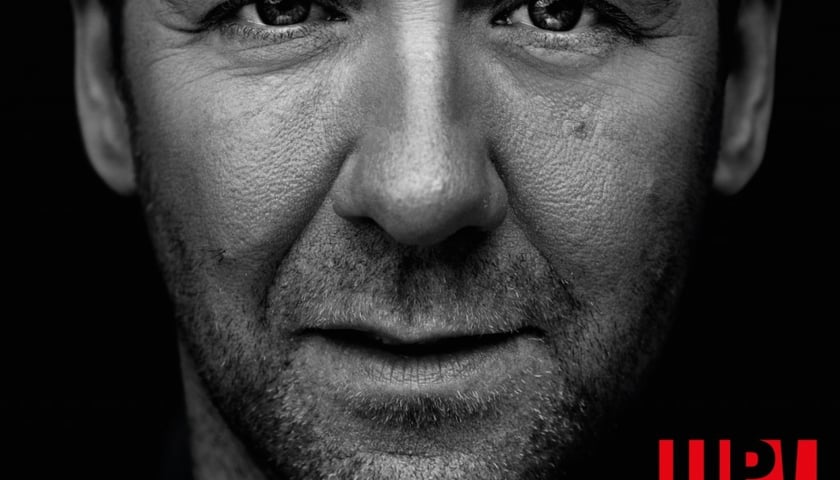 Czwarty solowy projekt gitarzysty Marka Napiórkowskiego, teraz nagrany w Warszawie dla wrocławskiej wytwórni V Records.