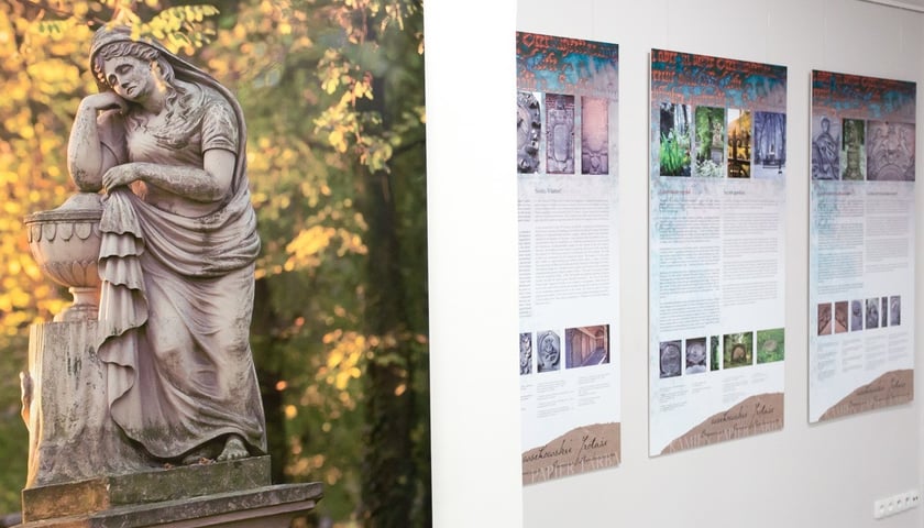 "Kamień, papier, farba. Wschowskie frotaże Eugeniusza i Janusza Stankiewiczów"  w Wieży Matematycznej UWr. 