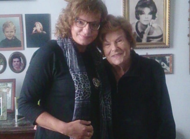 Wiceprezydent Anna Szarycz z piosenkarką Marią Koterbską