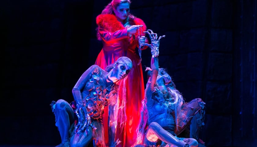 Recenzja „Makbeta” Verdiego w Operze Wrocławskiej [DUŻO ZDJĘĆ]