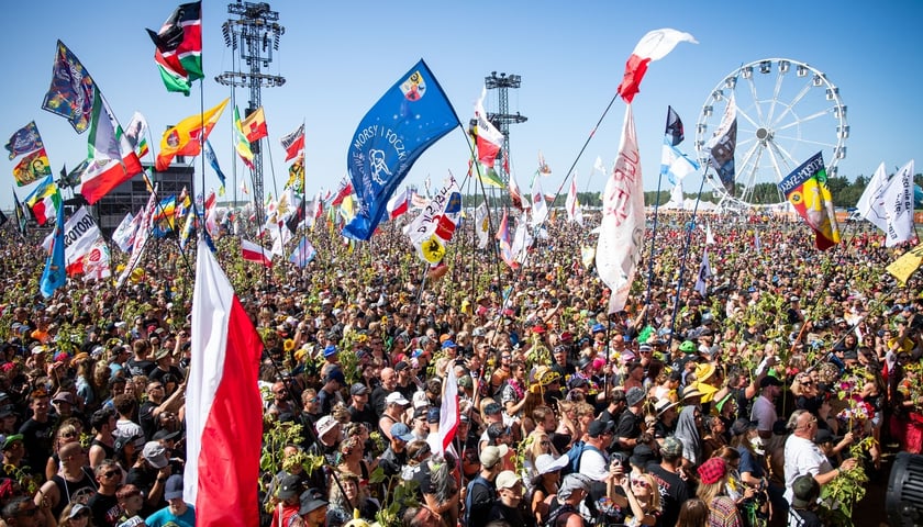 Pol'and'Rock 2024. Tłum przed sceną