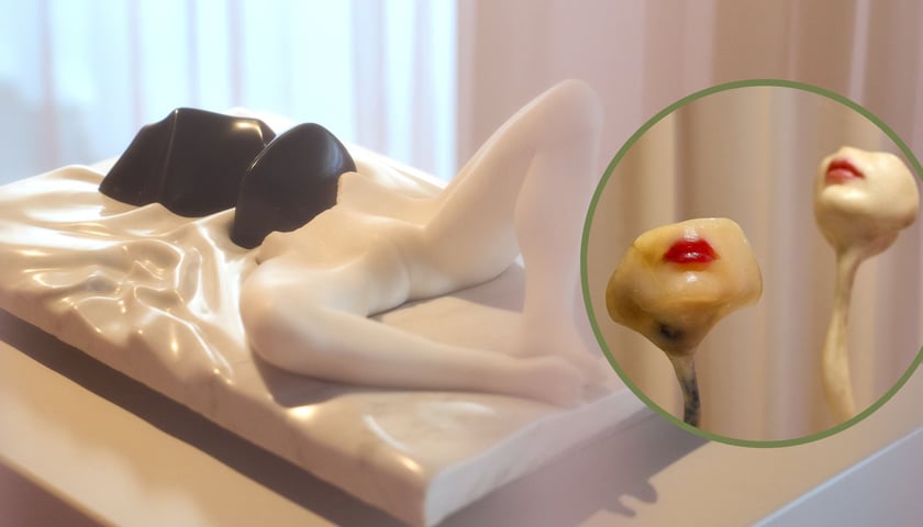 Na zdjęciu dużym rzeźba „Sen” Barbary Falender, na zdjęciu małym w kółku rzeźby „Usta iluminowane” i „Usta kroczące” Aliny Szapocznikow