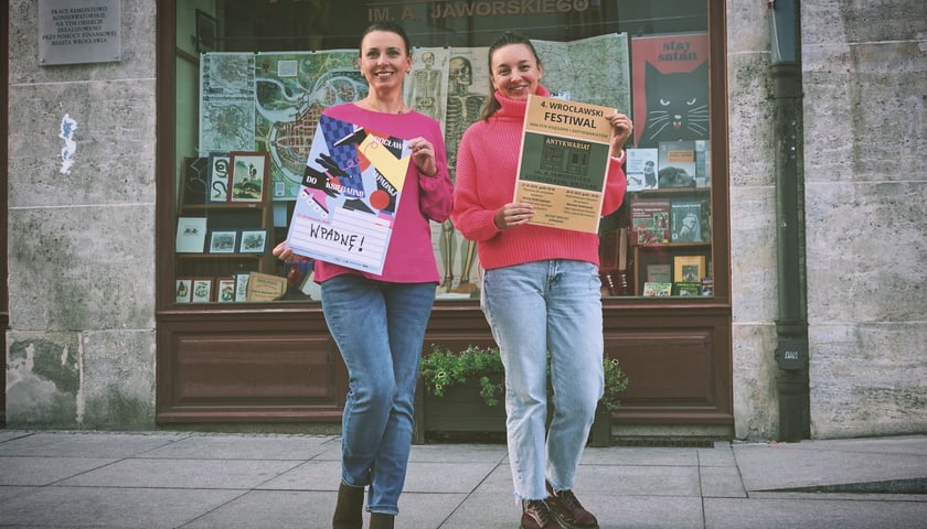 Na zdj. ekipa z Antykwariatu im. A. Jaworskiego