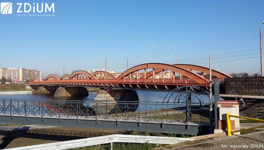 Powiększ obraz: Przebudowa mostów Trzebnickich
