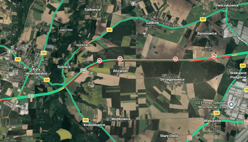 Powiększ obraz: <p>Korek w stronę Wrocławia na A4. Sobota 25.04.2026, stan na godz. 15.09.</p>