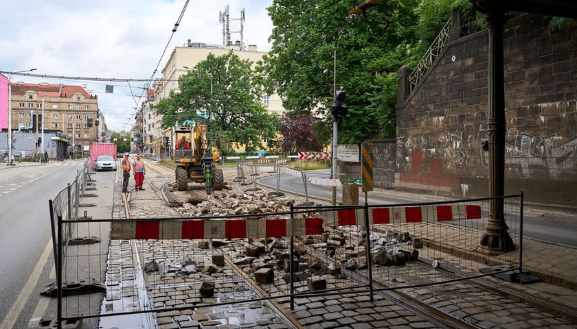 Powiększ obraz: Prace remontowe przy Peronowej, 13.06.2026