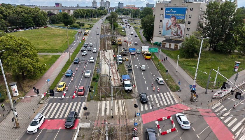 Powiększ obraz: Prace remontowe na skrzyżowaniu Traugutta i Krasińskiego, 13.06.2026