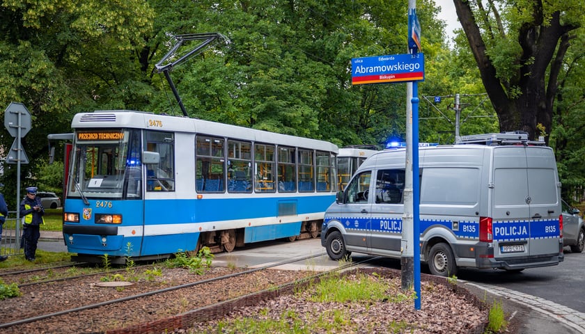 Służby na miejscu wypadku na Biskupinie 11 czerwca 2026