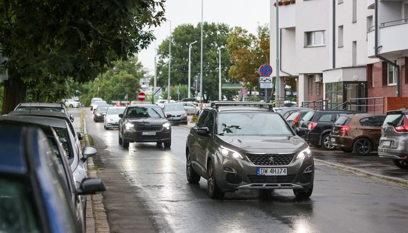 Powiększ obraz: Zdjęcia ulicy Trzebnickiej oraz trasy objazdu wykonane w poniedziałkowy poranek 27 lipca