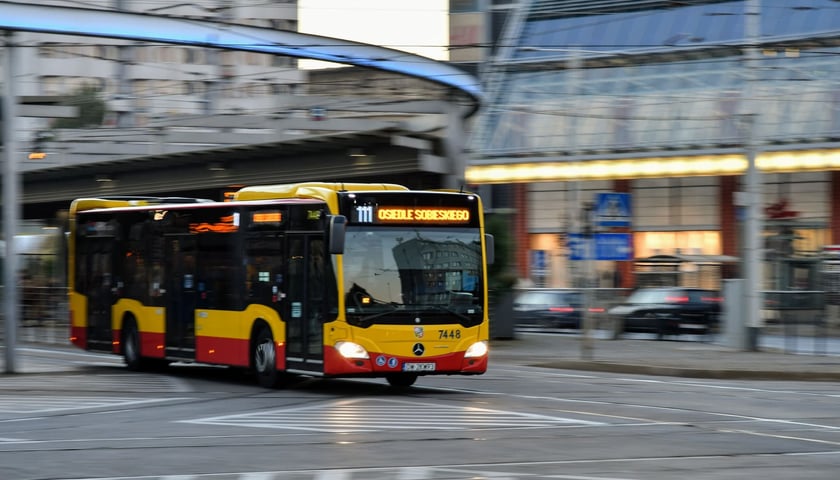 Powiększ obraz: Na trzy tygodnie zmieni się kursowanie dwunastu linii autobusowych