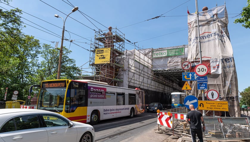 Powiększ obraz: Latem planowana jest wymiana rozjazdów na Moście Zwierzynieckim