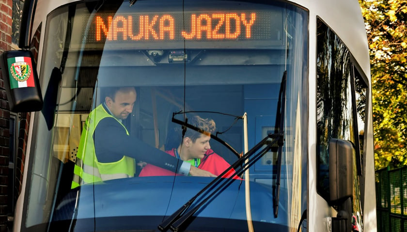 Nauka jazdy tramwajem to jedna z ulubionych atrakcji mieszkańców Wrocławia