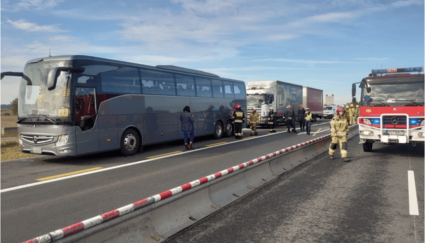 wypadek wrocławskiego autokaru z dziećmi na autostradzie A4