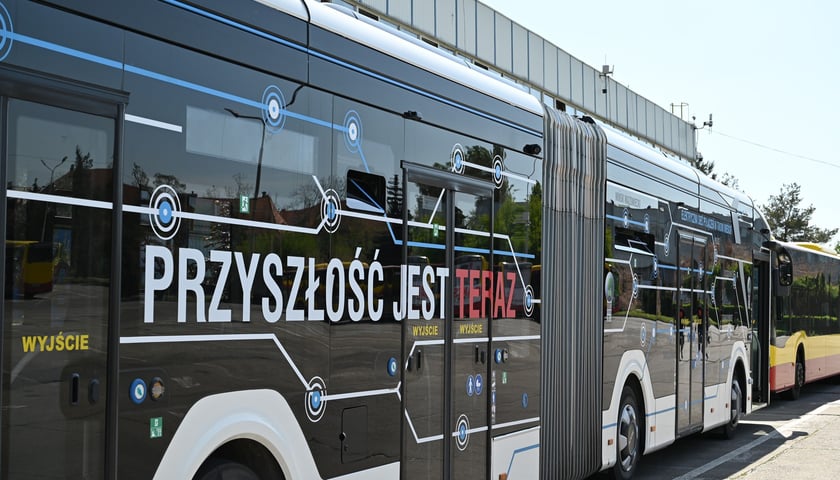 Elektryczny MAN Lion's.
