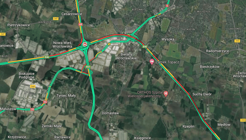 Powiększ obraz: Korek na autostradzie A4, 12.08.2024, godz. 12.00