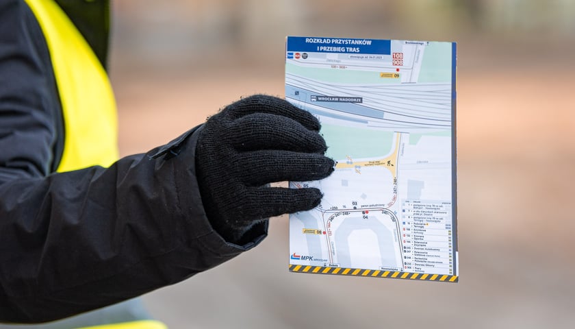 Powiększ obraz: Drugi etap remontu na pl. Powstańców Wielkopolskich - 04.01.2025 r.