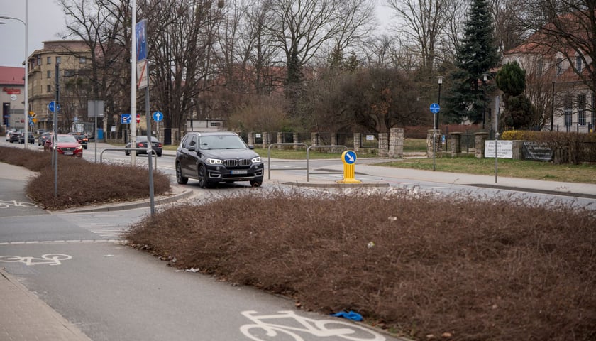 Powiększ obraz: Ulica Zwycięska