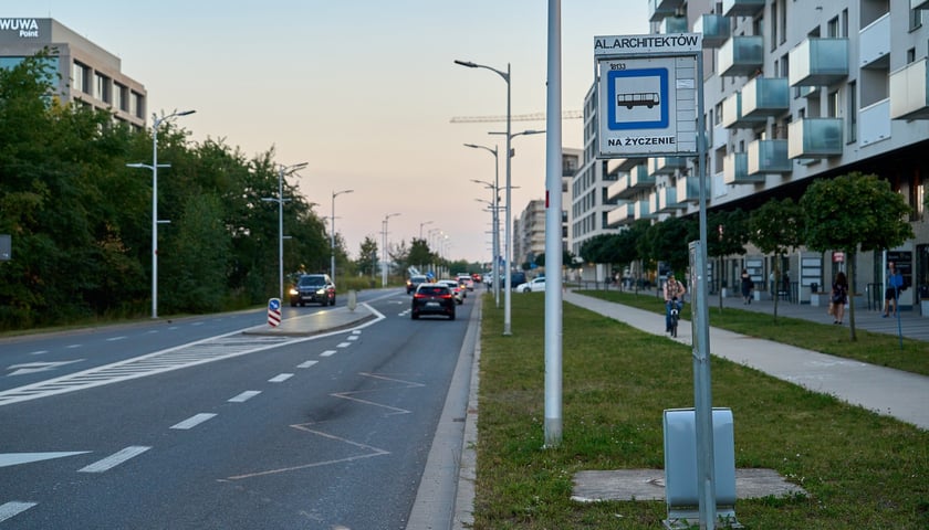 Powiększ obraz: Aleja Architektów i jej otoczenie - istniejące i powstające budynki na Nowych Żernikach na osiedlu Leśnica