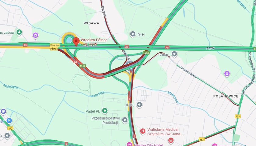 Powiększ obraz: Natężenie ruchu przy węźle Wrocław Północ (AOW) o godz. 8:15