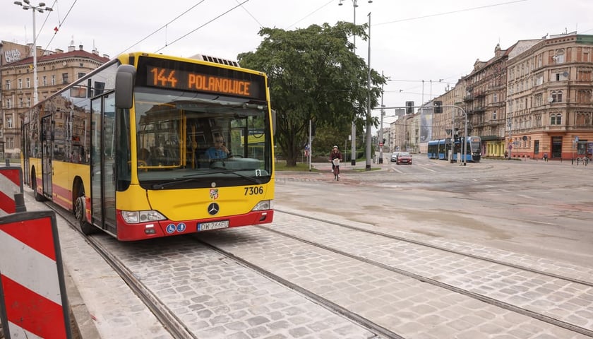 Otwarcie skrzyżowania Pomorska/Dubois po remoncie. Wrocław, 13.09.2025