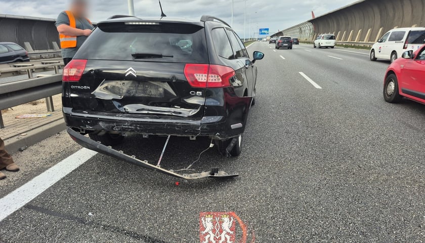 Wypadek między węzłami&nbsp;Wrocław Zach&oacute;d i Wrocław Lotnisko w kierunku Warszawy