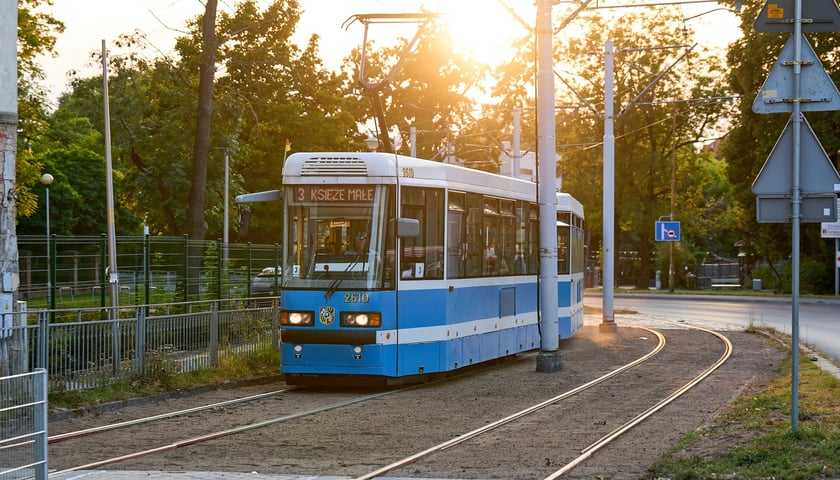 Powiększ obraz: Wrocławski tramwaj Protram 204 WrAs