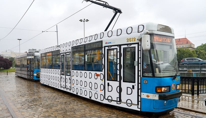 Powiększ obraz: Wrocławski tramwaj Protram 204 WrAs